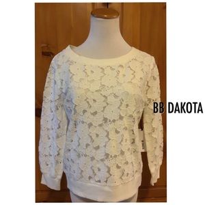 NWT BB Dakota White Lace Top
